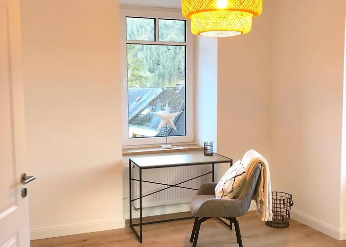 Modernes Mit Balkon In Toplage!