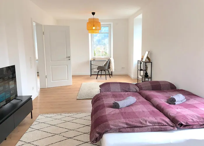 Modernes Mit Balkon In Toplage! * 特拉本特拉巴赫